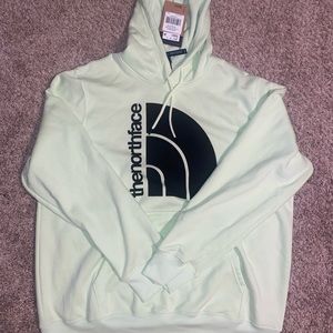 Men’s northface hoodie
